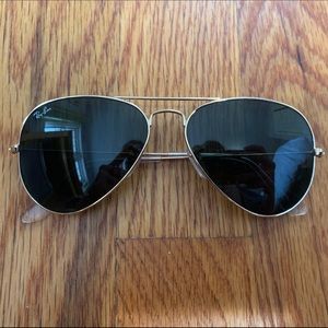 Ray Ban Aviator Sunglasses